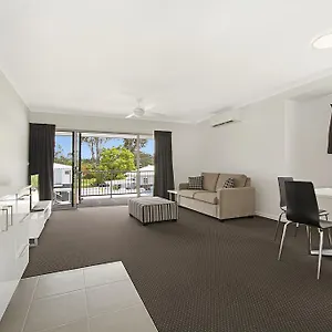 cooroy-luxury-motel-apartments.queenslandhotels.net/